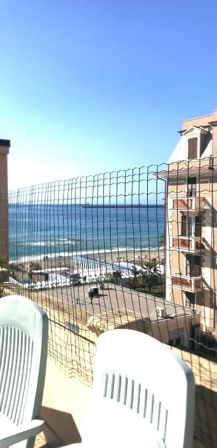 Appartamento Casa Gaia Albissola Marina Esterno foto